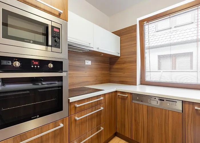 Old Town Oasis 3 شقة براتسيلافا